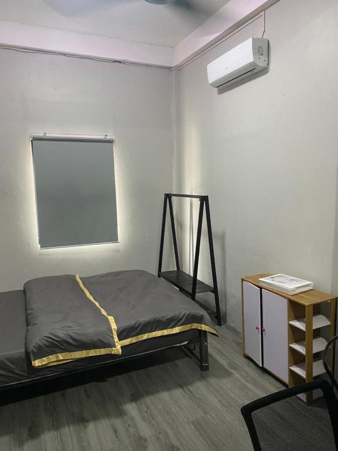 Batman Guesthouse Vientiane Buitenkant foto